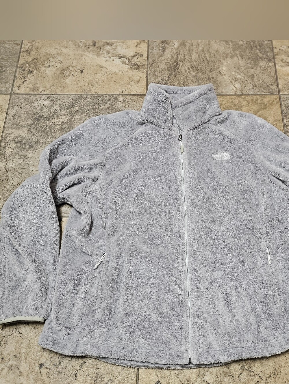 The North Face Women's XXL Soft Fuzzy Grey Fleece Jacket